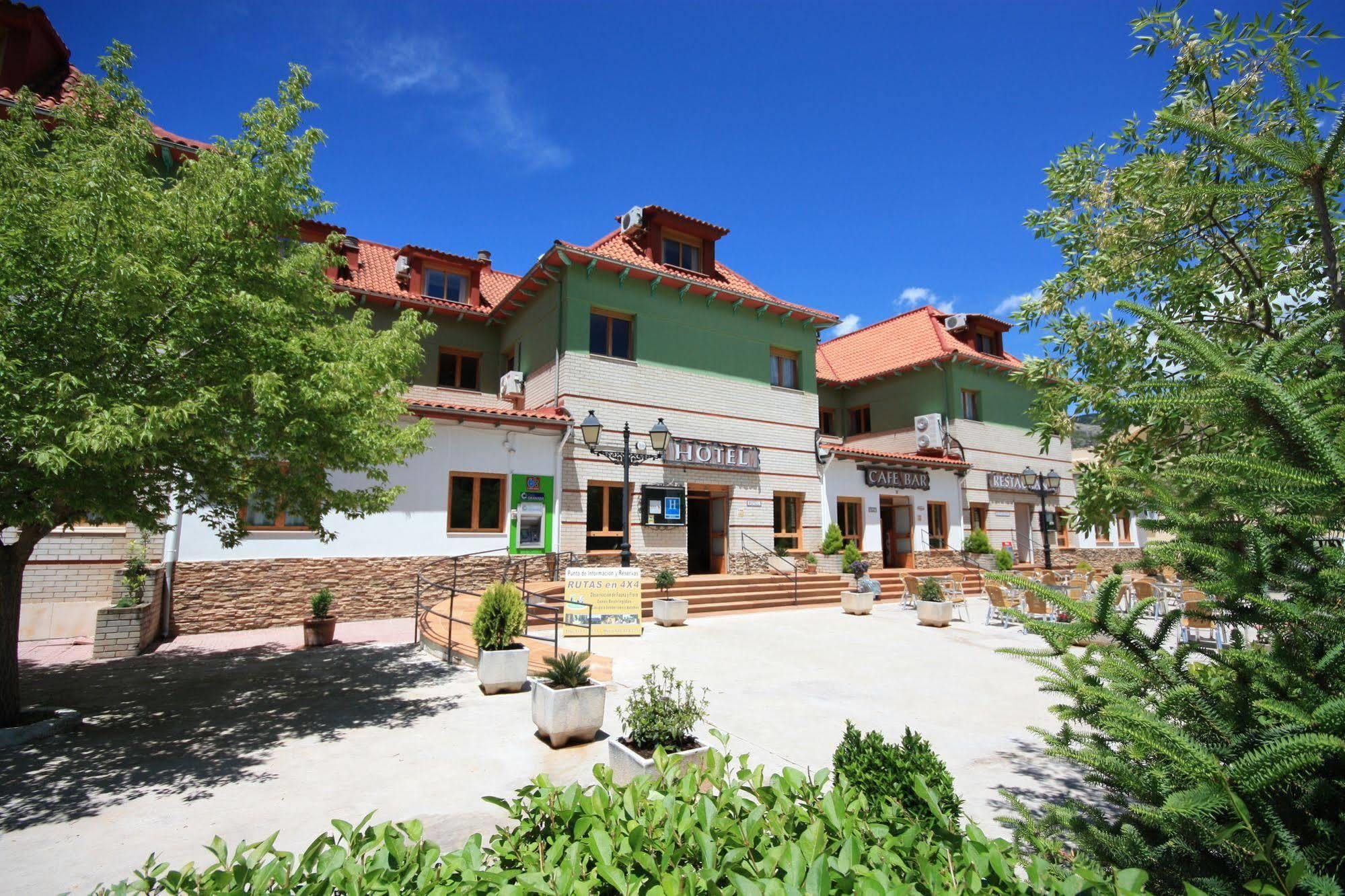 Hotel Rural Montana De Cazorla アロヨ・フリオ エクステリア 写真
